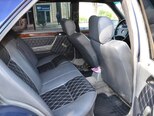 Mercedes 250 D-7
