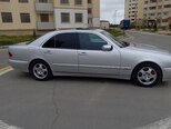 Mercedes E 320-3