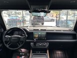 Land Rover Defender-11