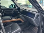Land Rover Defender-19