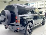 Land Rover Defender-6