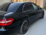Mercedes E 250-5