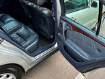 Mercedes E 280-8