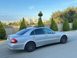 Mercedes E 320-7