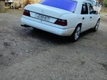 Mercedes 200 E-3