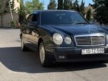 Mercedes E 230-3
