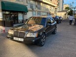 Mercedes 220 E-2
