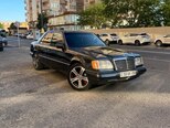 Mercedes 220 E-1