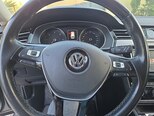 Volkswagen Passat-8