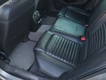 Volkswagen Passat-11