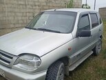 Chevrolet Niva-10