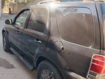 Ford Explorer-9