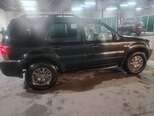 Ford Explorer-18