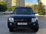 Mitsubishi Pajero-1