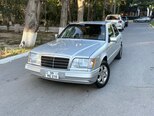 Mercedes 300 D-1