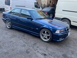 BMW 320-2