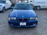 BMW 320-1