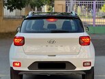 Hyundai Venue-2
