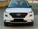 Hyundai Venue-4