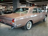 GAZ 24 "Volga"-10