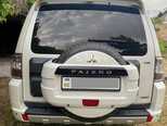 Mitsubishi Pajero-5