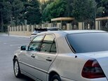 Mercedes C 200-11