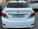 Hyundai Accent-2