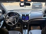 Hyundai Accent-5