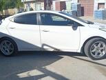 Hyundai Elantra-5