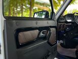 LADA (VAZ) Niva-17