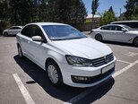 Volkswagen Polo-6