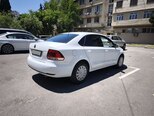 Volkswagen Polo-9