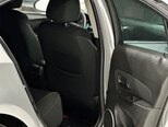 Chevrolet Cruze-15