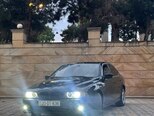 BMW 523-8