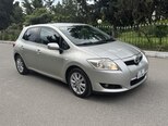 Toyota Auris-4