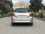 Toyota Auris-2