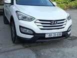 Hyundai Santa Fe-12