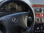 Mercedes E 230-6