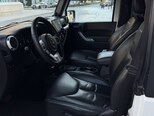Jeep Wrangler-15