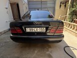 Mercedes E 240-5
