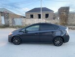 Toyota Prius-4