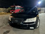 Hyundai Sonata-1