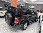 Mitsubishi Pajero-8