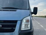 Ford Transit-7