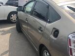 Toyota Prius-4