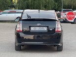 Toyota Prius-10