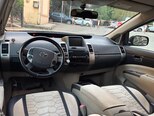 Toyota Prius-19