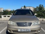 Nissan Sunny-1