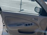Nissan Sunny-11