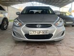 Hyundai Accent-1